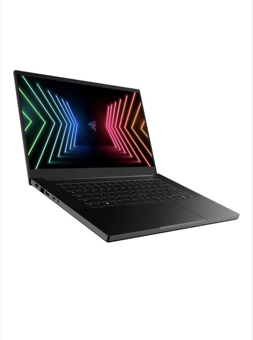 Laptop Gaming Razer Blade 15 | RTX 3070 | i7-11800H | 16GB RAM | 165HZ