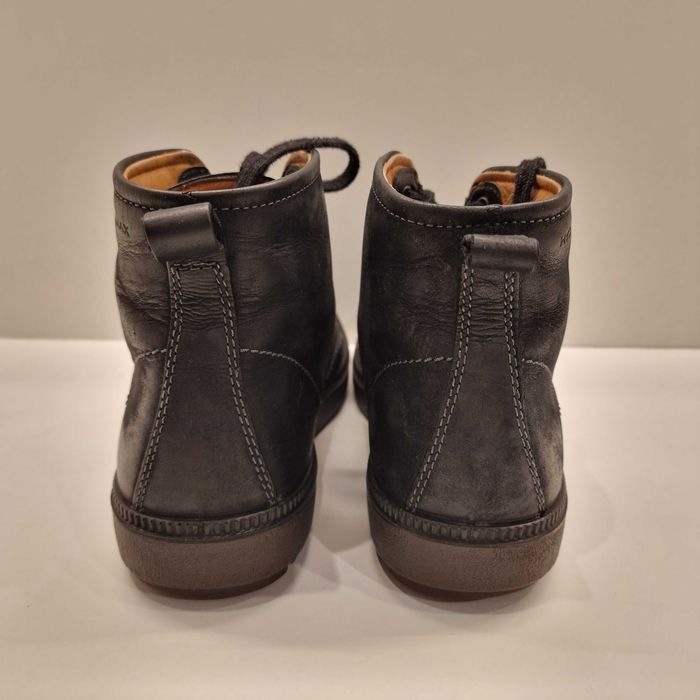 Ghete ECCO Faxon cu tehnologie HYDROMAX (mărimea 41)