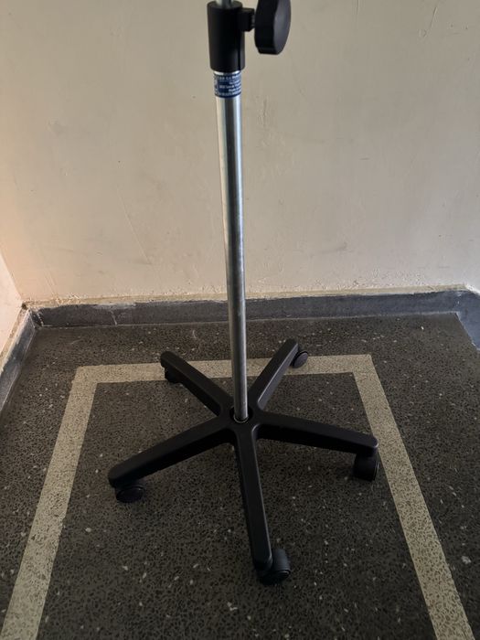 Стойка за инфузии