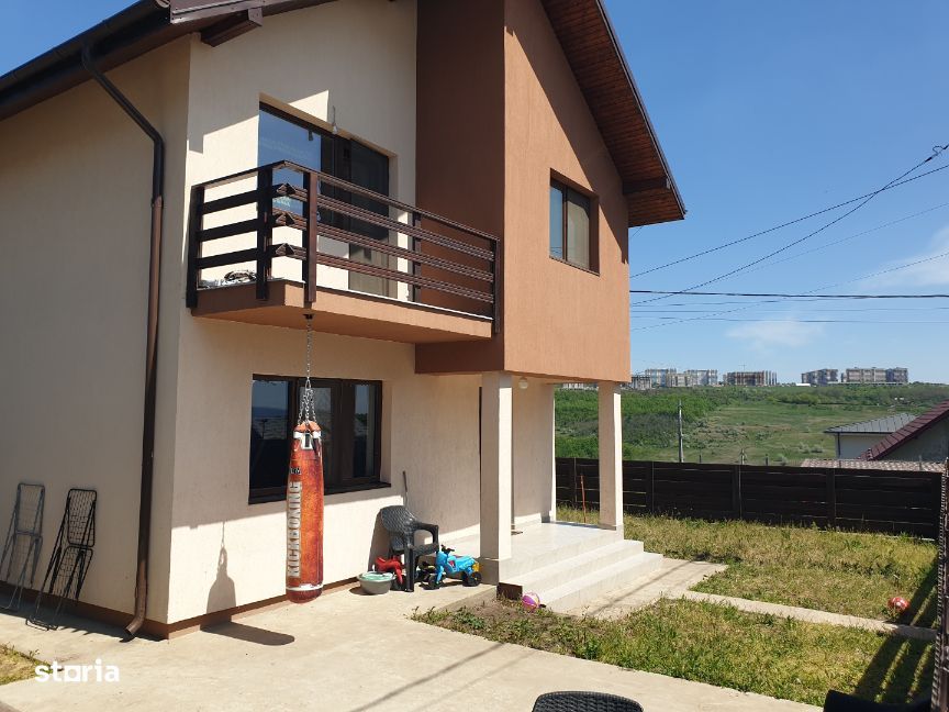 IASI – REDIU - Casa individuala parter + etaj +pod - drum asfaltat