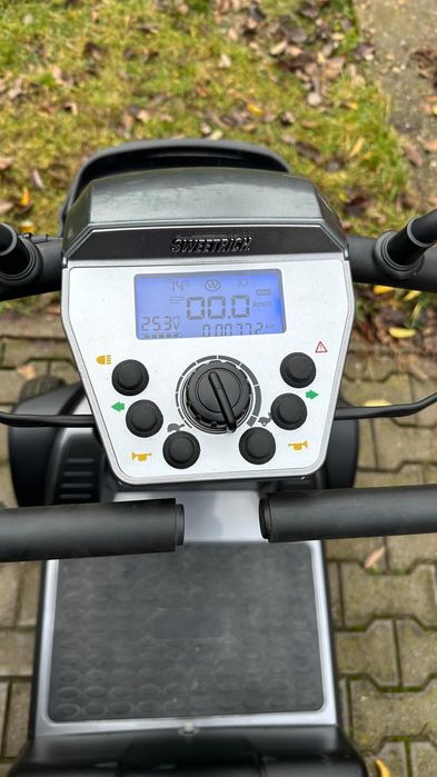 Scuter electric handicap dizabilitati carut carucior scaun tricicleta