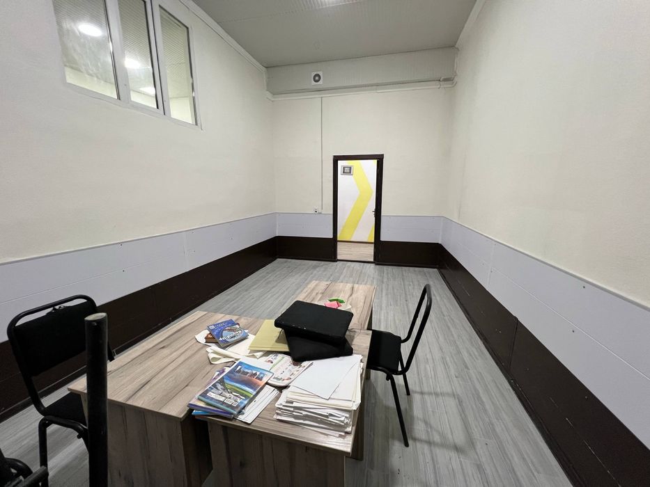 Аренда под офис недалеко метро Юнусабад! Юниверсам 2 линия! С мебелью!