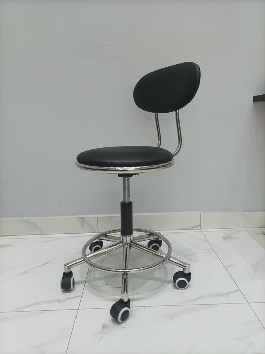 Кресло офисное, кресло для кассира, кресло для посетителей