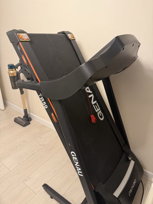 Беговая дорожка Genau TR50