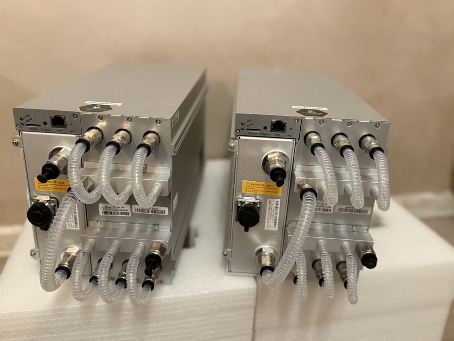 Asic Antminer Bitmain S19 XP + / S21+ Hyd. / S21 XP Hydro 310T - 473T