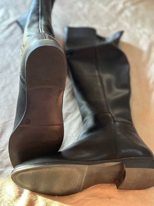 Cizme înalte din piele, Benvenuti