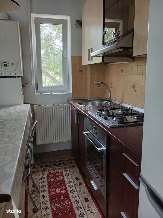Apartament 3 camere, Pacurari, 400 euro