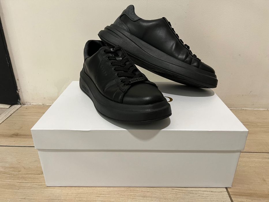 Обувки Guess ELBA Стара Загора Казански •