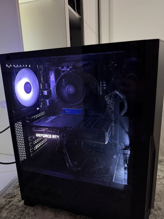 Se vinde pc Gaming