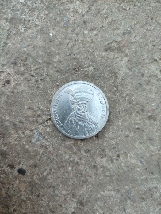 Monedă de 100 lei veche
