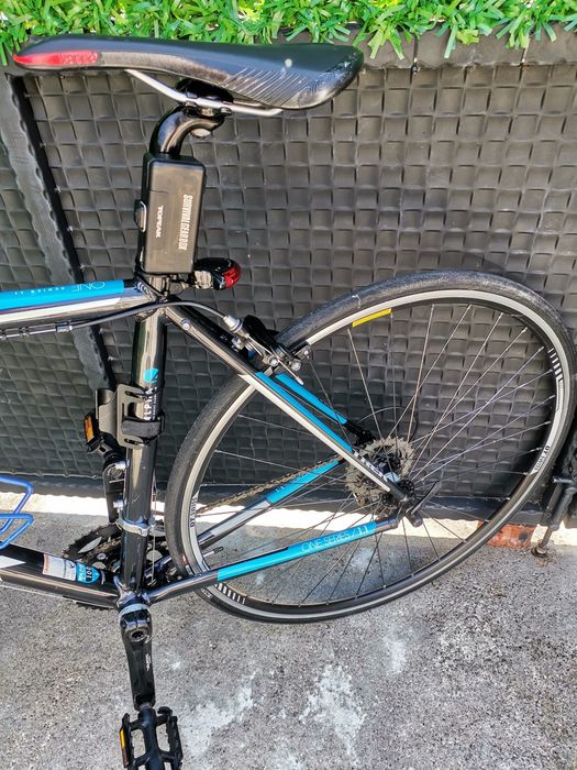 Trek One Series 1.1 Алуминиев шосеен велосипед. Като нов!!!Размер 52 см.