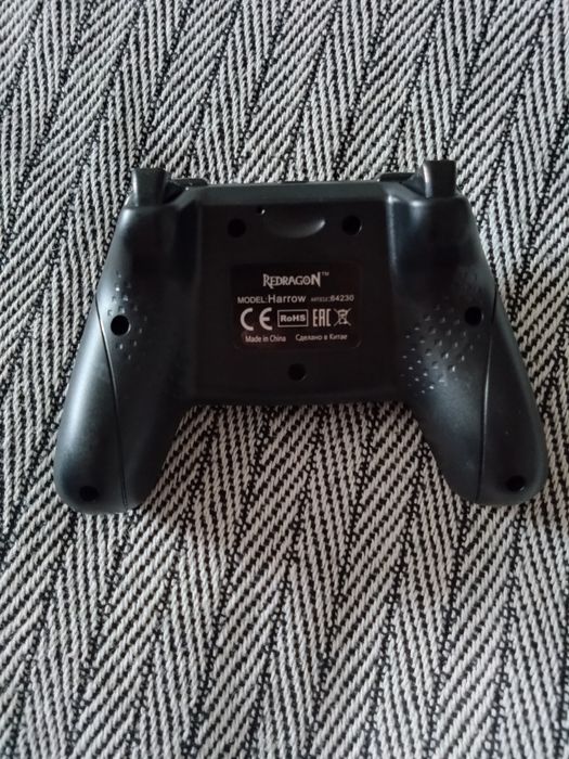 Геймпад (джойстик)