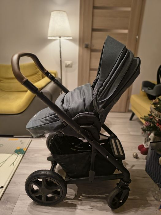 Carucior 3in1 JOIE A-Tour Chrome Dlx