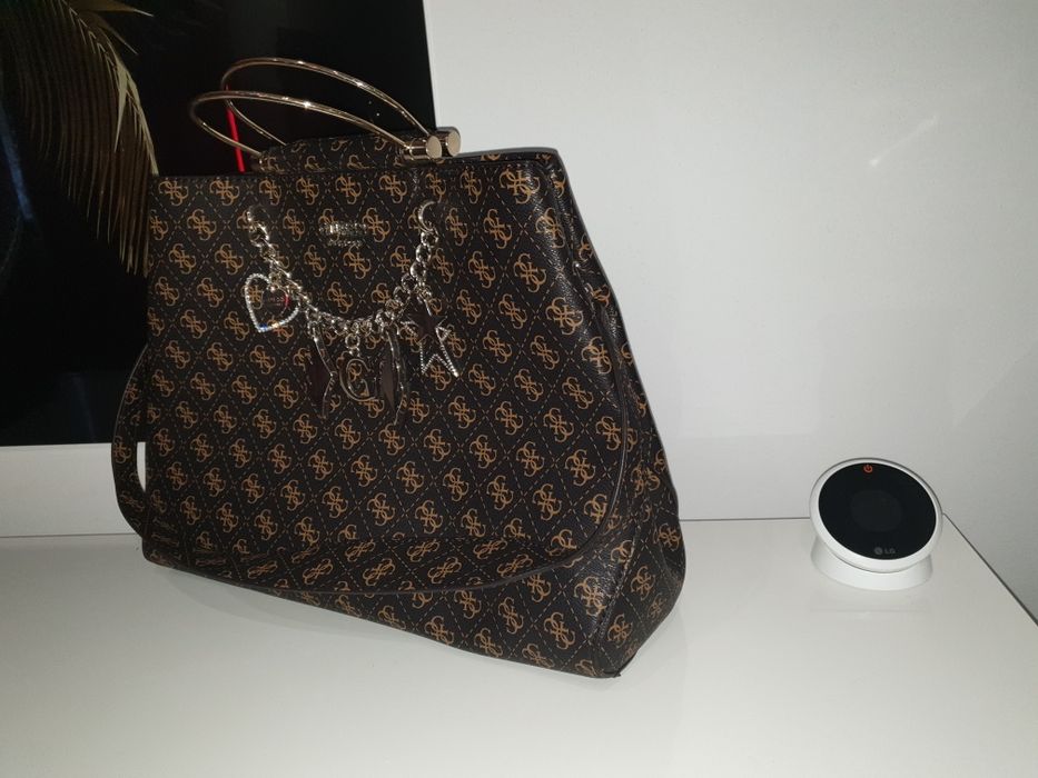 Geanta GUESS 38x30