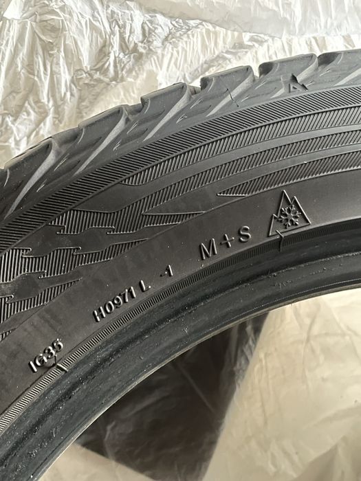 Зимние шины YOKOHAMA R17