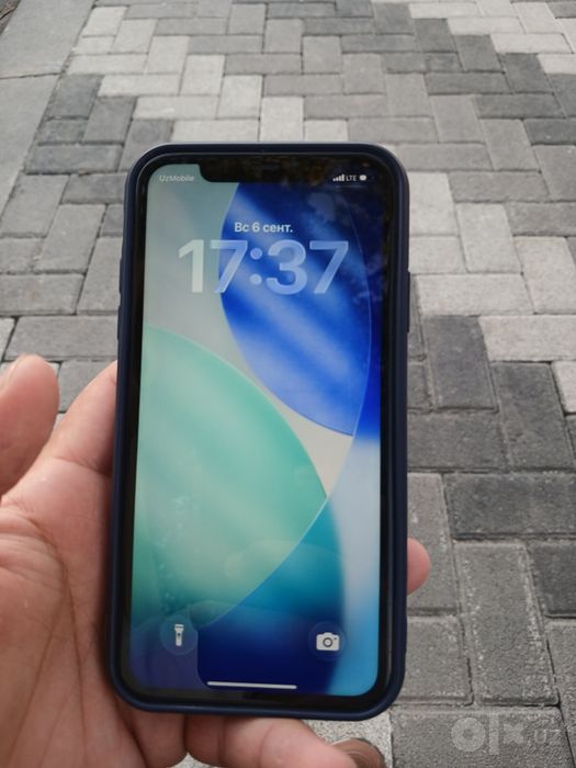 Iphone 11  (64)  srochna sotıladı
