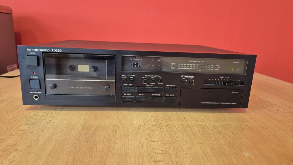 Касетен дек Harman Kardon