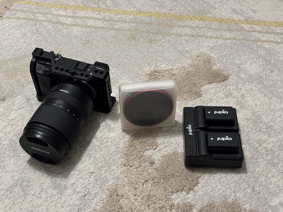 Sony a6400 с комплектом