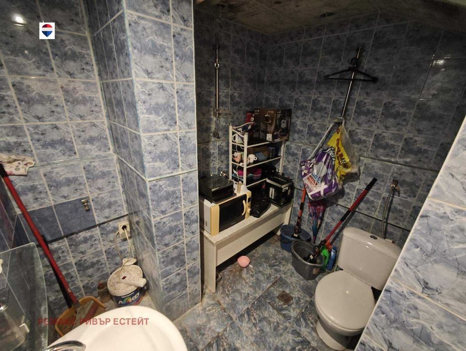 Офис под наем кв. Възраждане