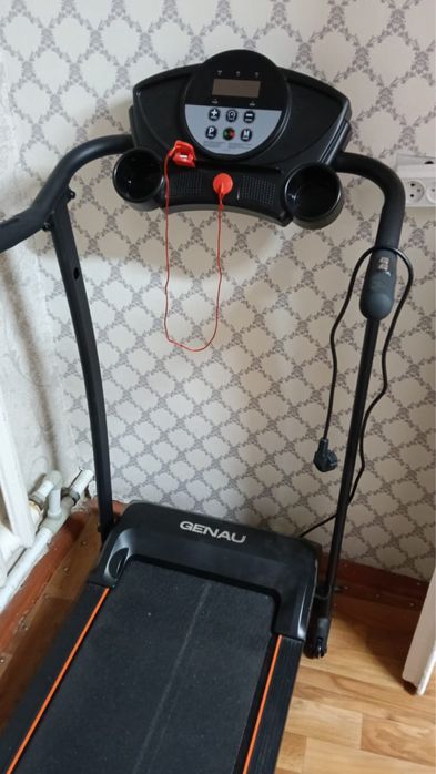 Беговая дорожеа Genau