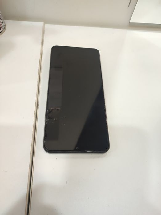 Продам смартфон Realme Note 50