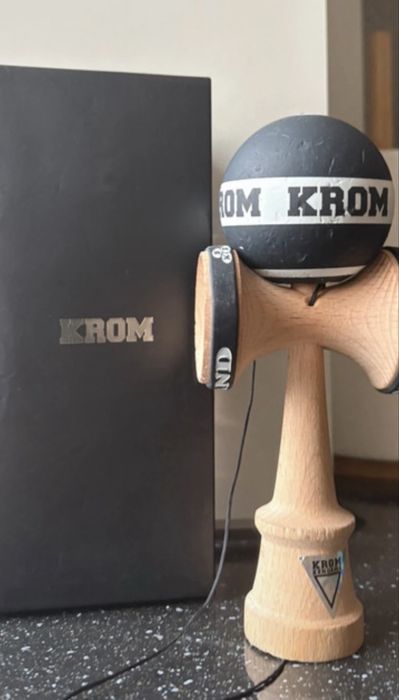 Kendama krom strogo