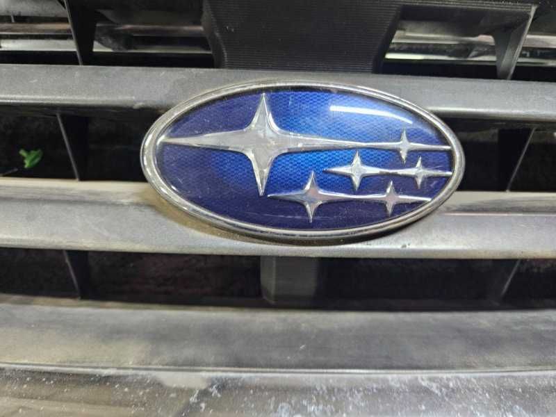 Решетка радиатора Subaru Forester SG5