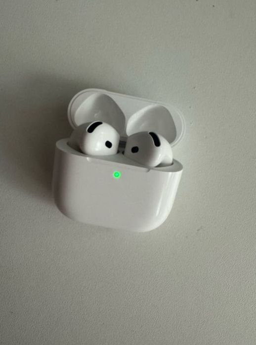 AirPods 4 original
