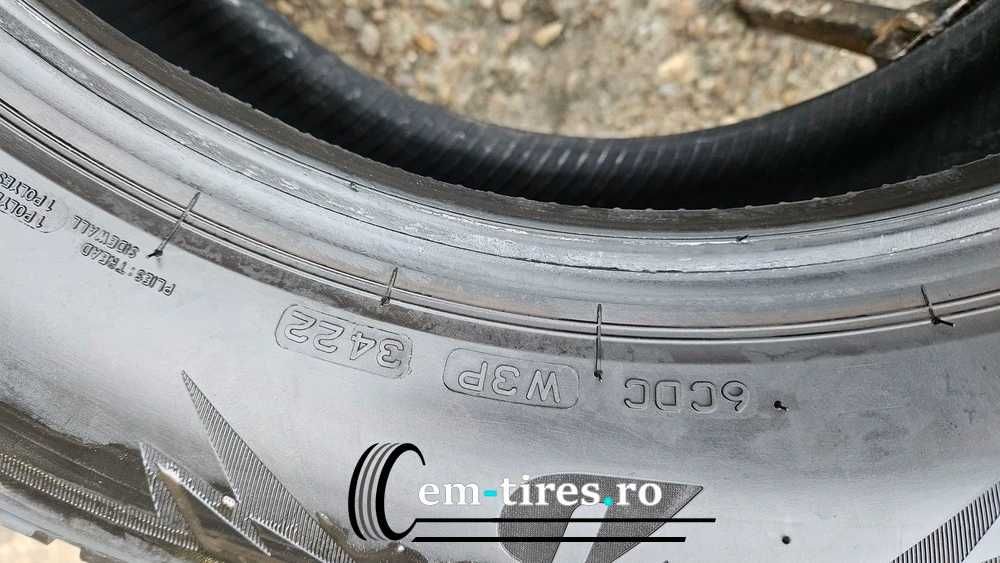 SET 2 Anvelope Iarna 235/60 R18 BRIDGESTONE Blizzak LM005 107H