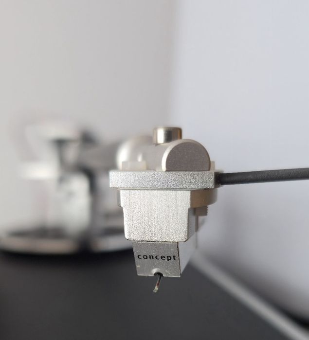 Pick-up Clearaudio Concept- suspensie magnetica