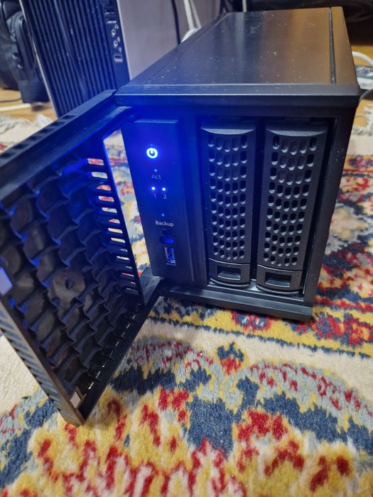 NAS Netgear ReadyNAS Duo RND2000