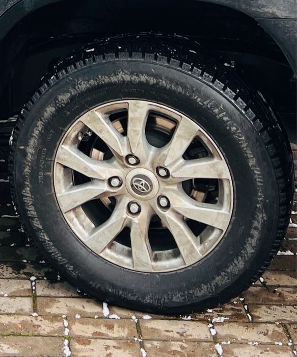 Диски с Шинами  Toyota Landkruiser 200