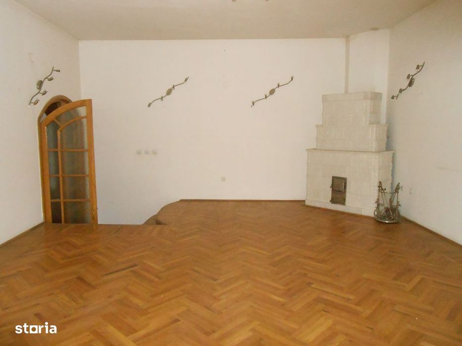 Casa D+P-C1, Zona Tipografilor