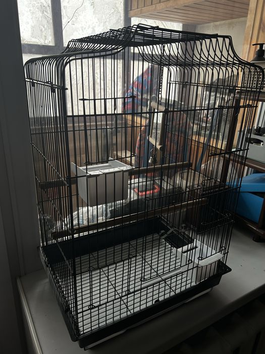 Продам клетку для птиц