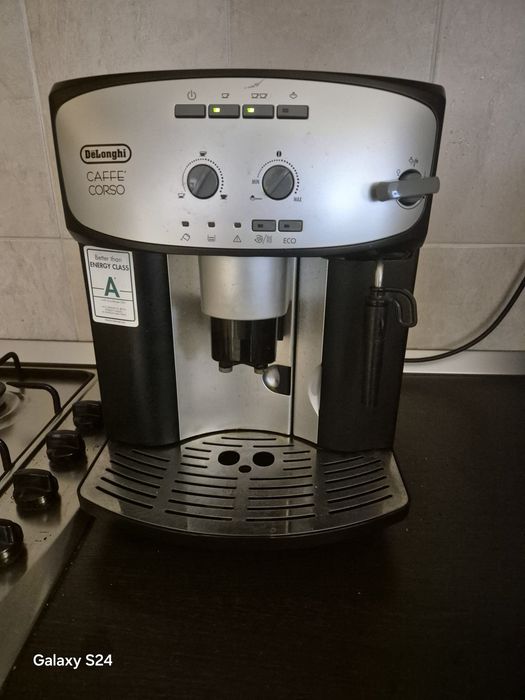 Expressor Delonghi Cafee Corso.