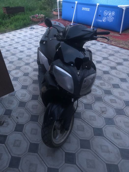 Скутер 150см³ ..
