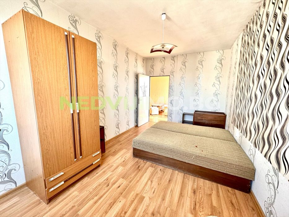 Двустаен апартамент за продажба в Левски 1