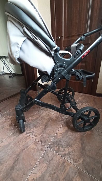 Коляска Pituso Confort 2 в 1, серая