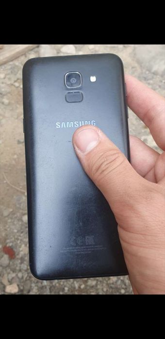 Samsung galaxy j6 4/32gb
