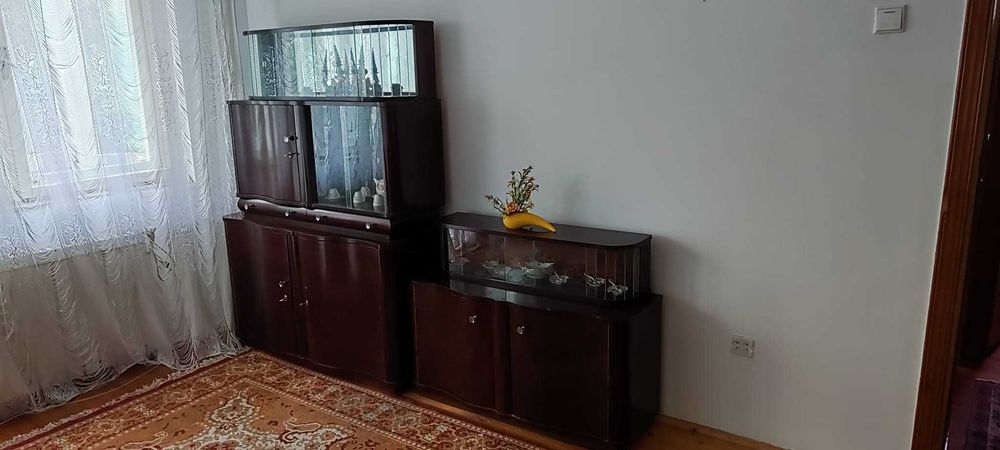 apartament de inchiriat