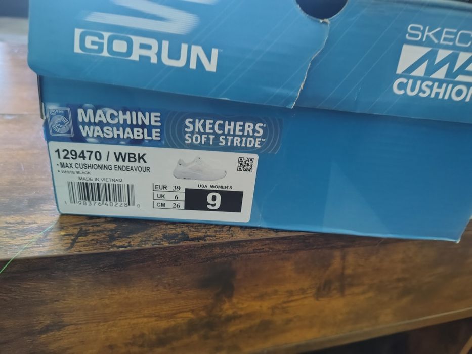 Skechers 39 номер нови