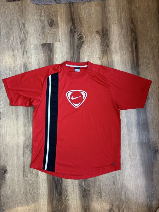 Tricou Nike retro red