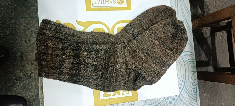 Носки , теплые , вязанные, новые.