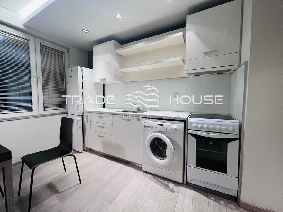 Дава се под наем Едностаен апартамент в Пловдив, Кючук Париж - 55 кв.м за 330 € - Снимка #2