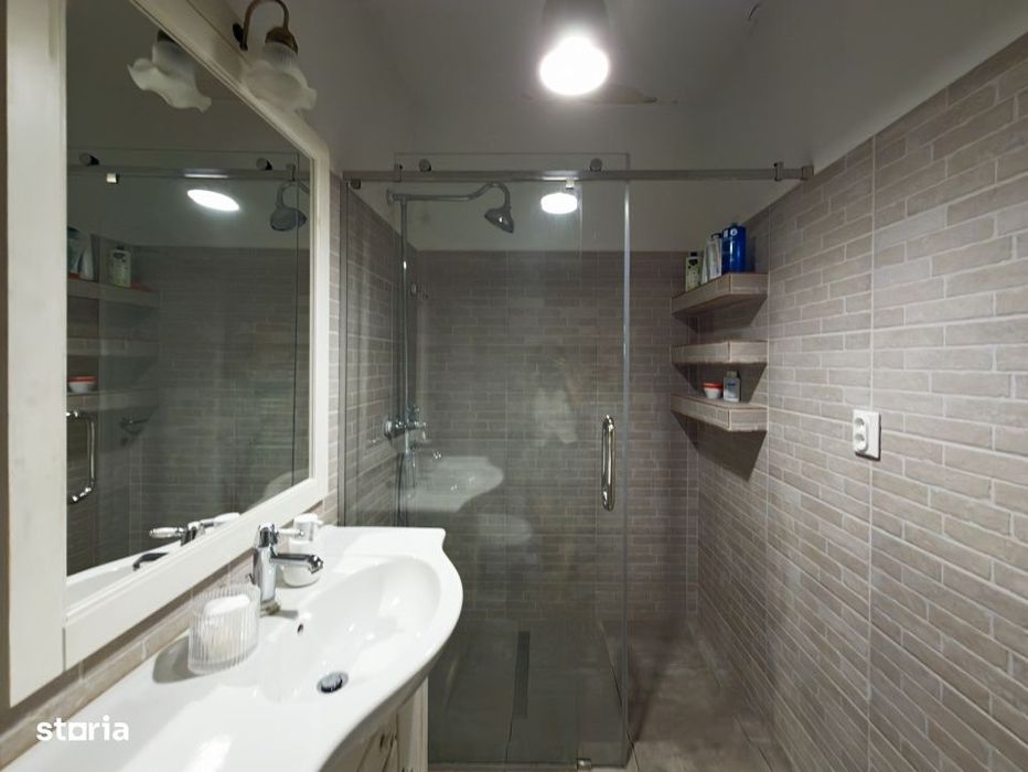 Apartament in Tomis Plus cu 2 camere Open-Space cu loc de parcare incl