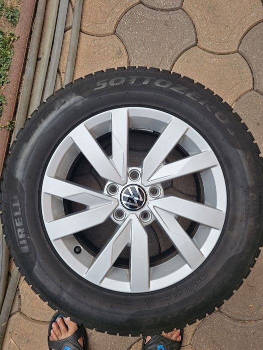 Jante aluminiu Vw Passat Aragon 16 zoll  215 60 r16 iarna!!!