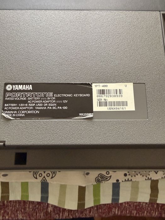 Синтезатор Yamaha ,5 октави YPT 400