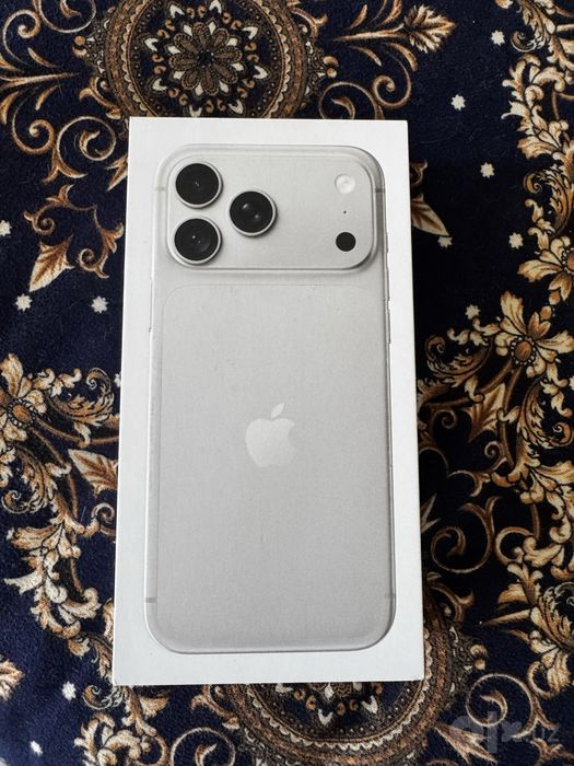 iPhone 18 Pro Max 256GB Silver, dual sim