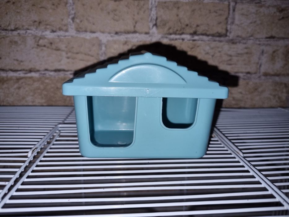 Продам домик для хомяка