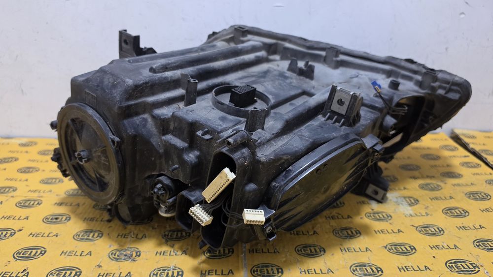 Far full led adaptiv dreapta BMW 6 F06 F12 F13 facelift lci avariat